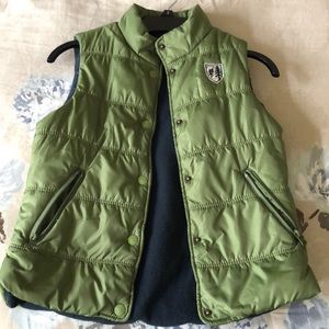 American eagle puff vest